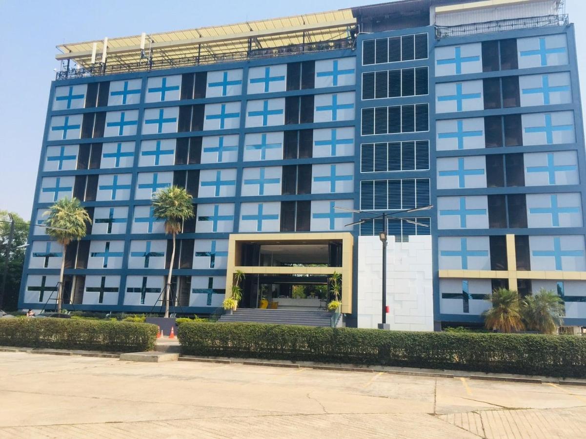 A Plus Hotel Ubon Ratchathani Eksteriør billede
