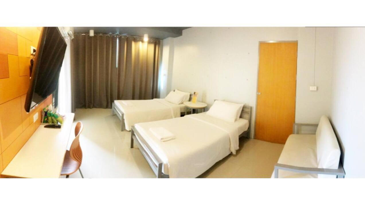 A Plus Hotel Ubon Ratchathani Eksteriør billede